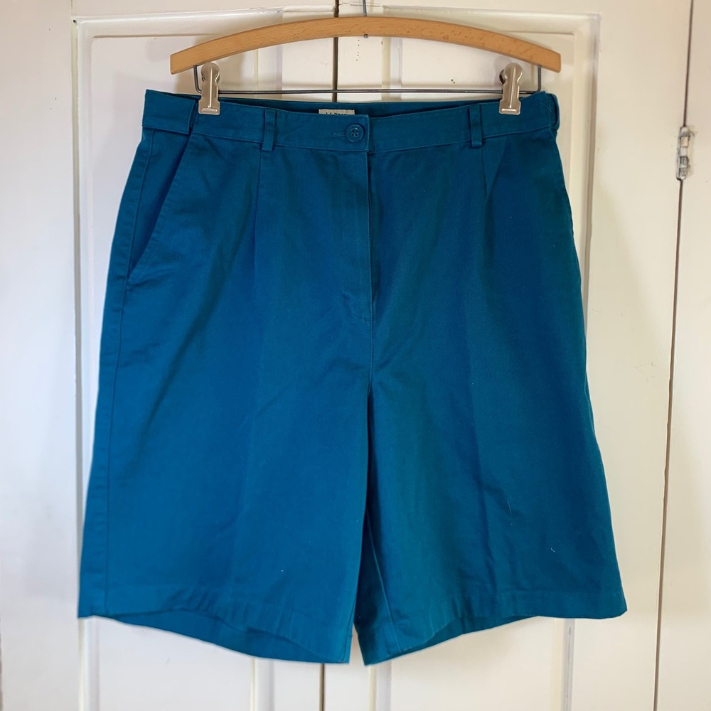 LL‎ Bean Womens 14 Original Fit Teal Blue Cotton Pleated High Rise Shorts 274910